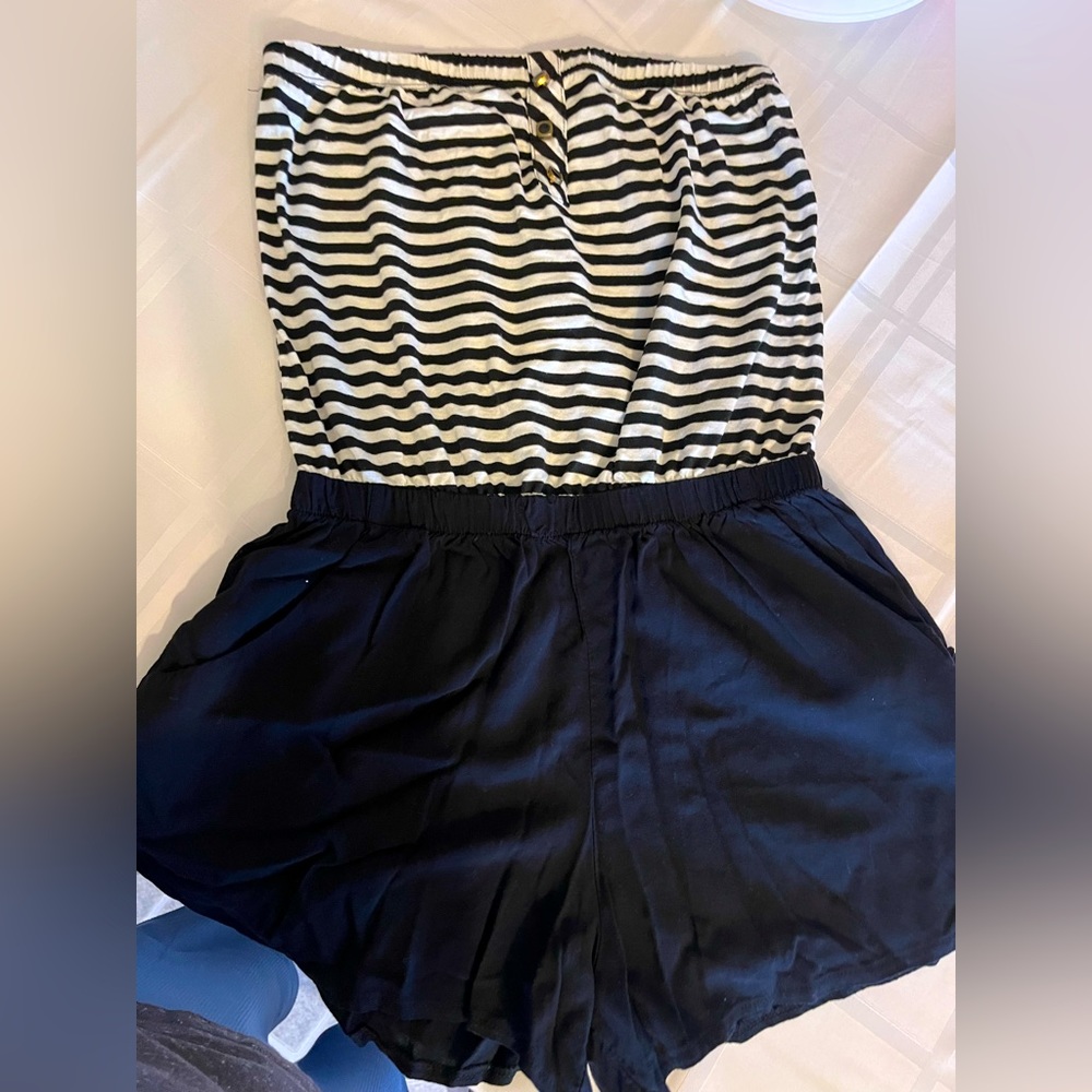 Cute Romper short outfit